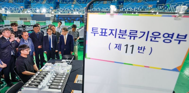 '사전투표 안했는데 기투표 처리됐다'...선관위 "실수 가능"