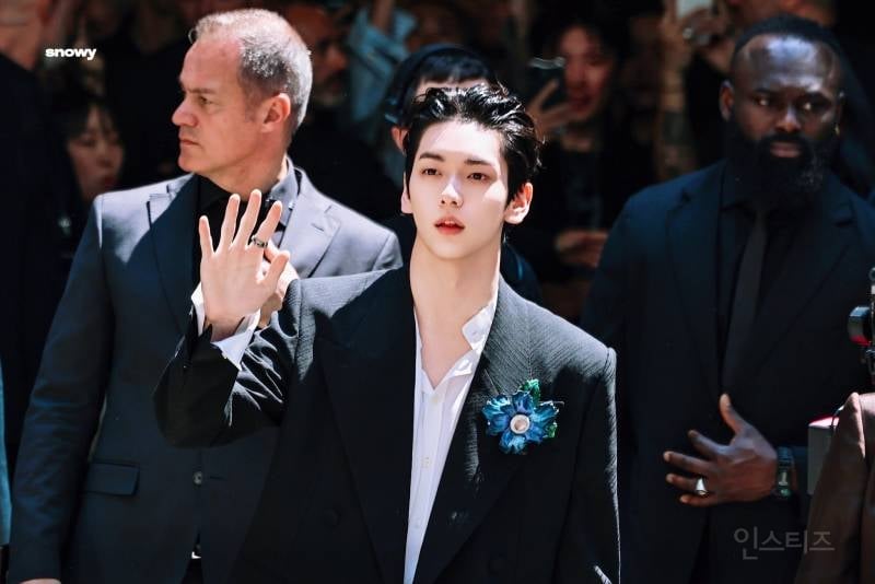 Dolce & Gabbana Men's S/S 2027 show 초청받은 한국 연예인