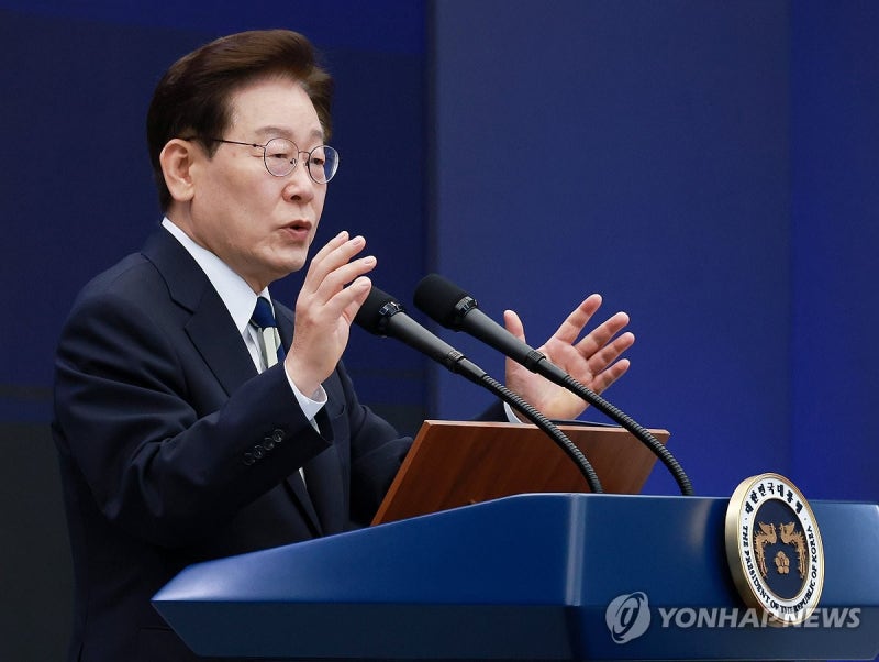 李대통령 "용인·서남권 클러스터 동시 추진…확실히 책임질 것"