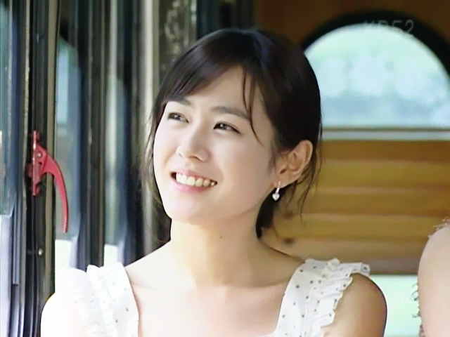 손예진 리즈 시절.jpg