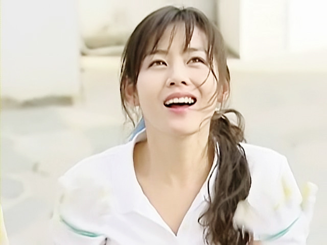 손예진 리즈 시절.jpg