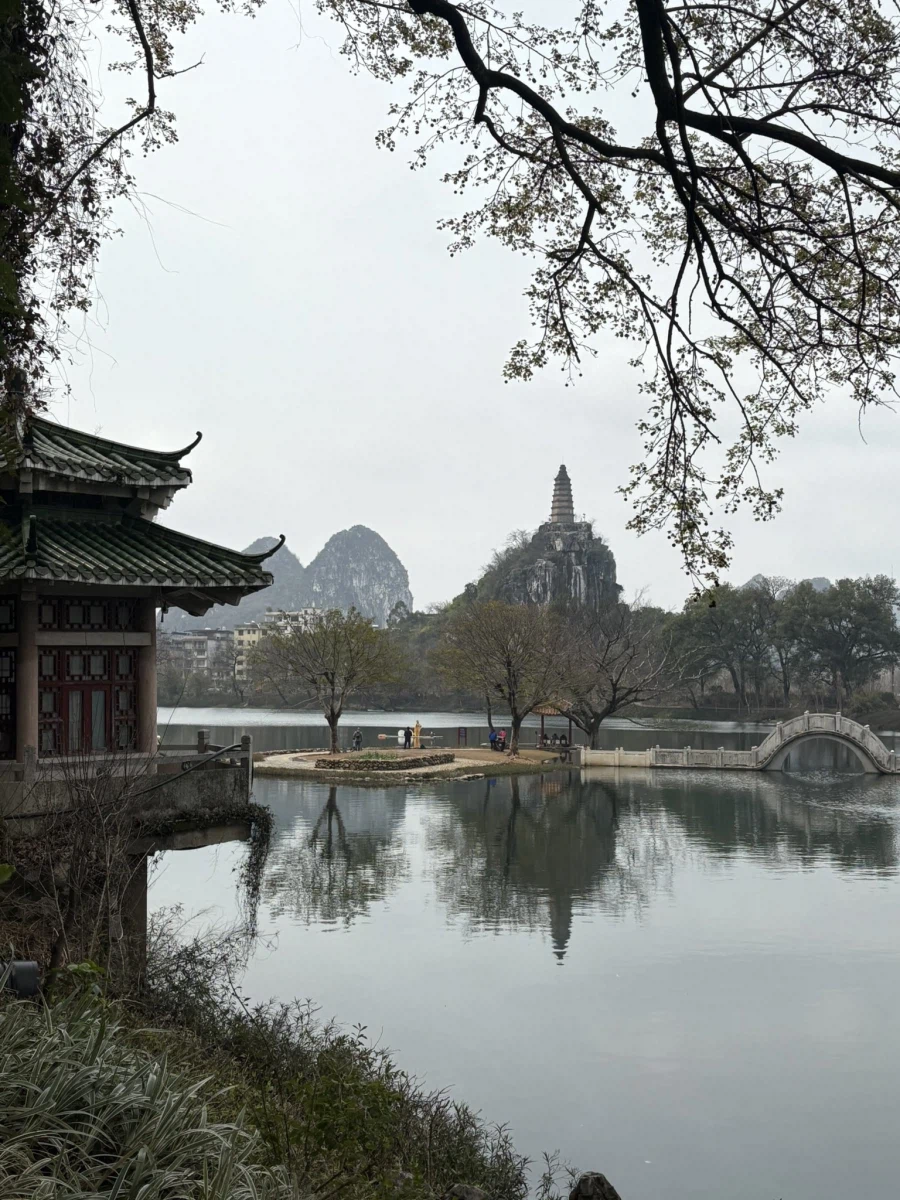 블루아카) 일섭 수영복 이벤트 배경으로 추정된다는 지역
