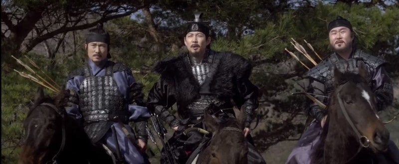 배우 윤경호를 처음 본 작품은?.jpg