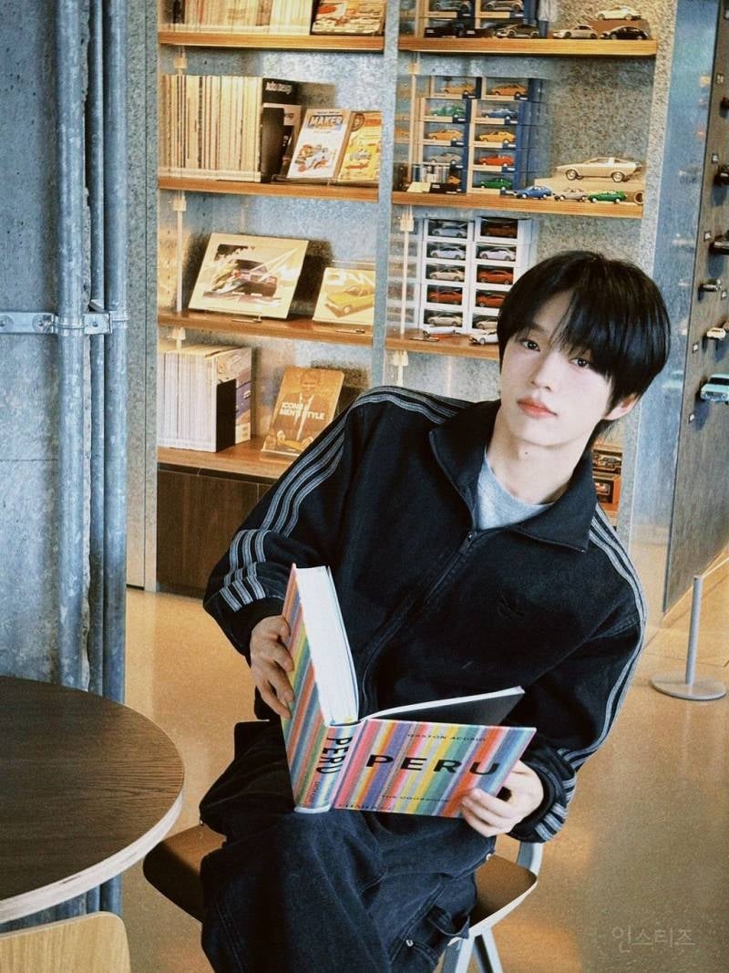 청순한 얼굴과 그렇지 못한 반전미 있는 어린 시절.jpg