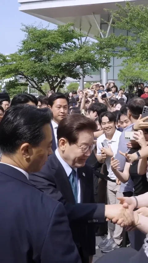 어제 삼디 아산2캠 방문한 ♥갓재명♥