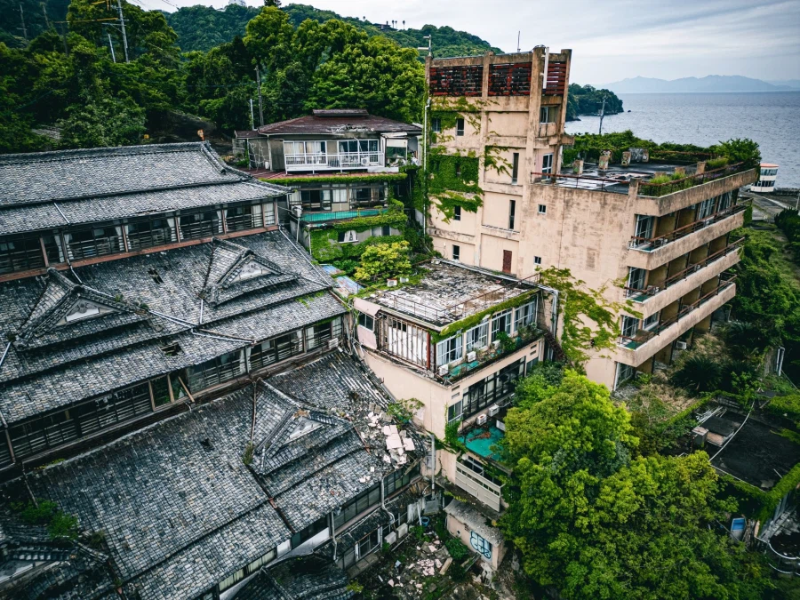 일본이 미스테리 추리소설 배경으로 지리는 이유