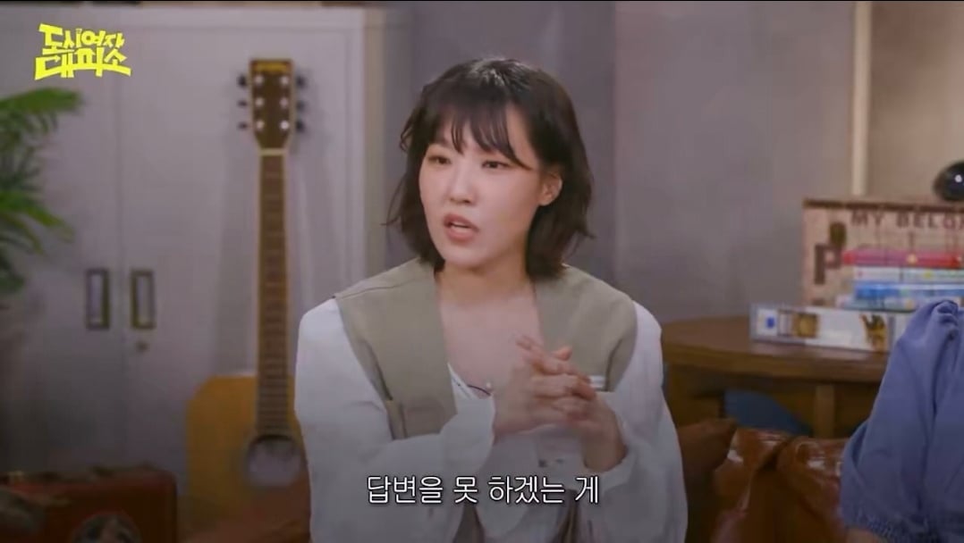 비오는 날에 밖에 나가려면 아무리 우산을 써도 조금 젖을 각오를 해야하잖아요