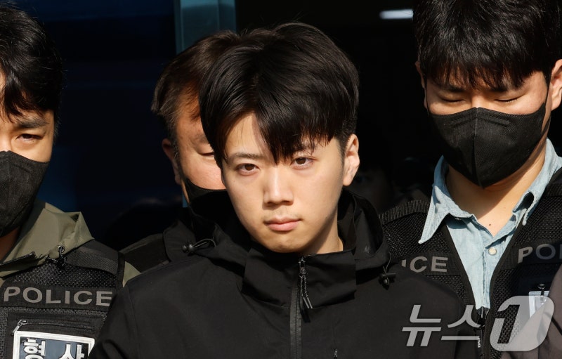 [속보] 광주 여고생 살해 장윤기 사건 증거인멸 의혹 수사관 긴급체포