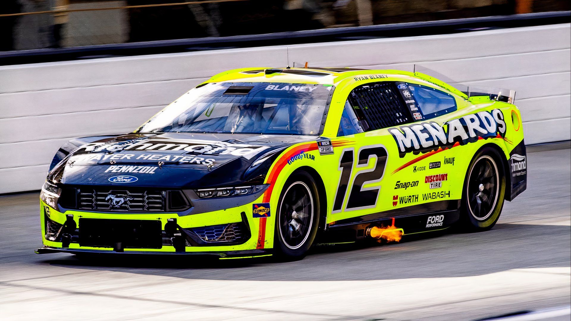 NASCAR 차량은 실제로 얼마나 빠를까?