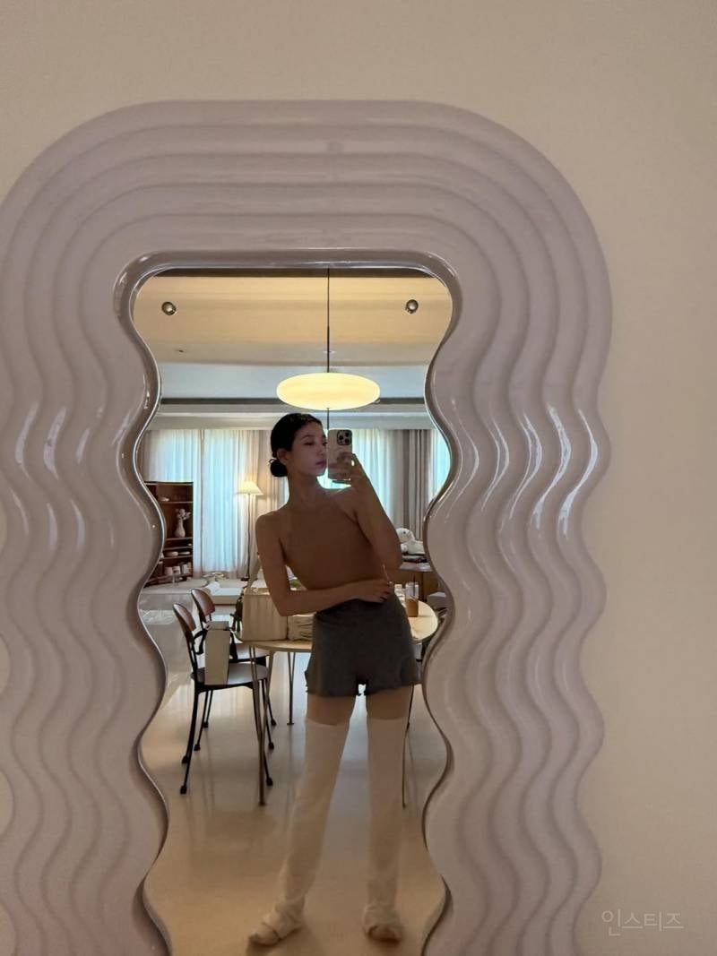 요즘 무용과 친구들이 입모아 수지 덕분에 살았다고?