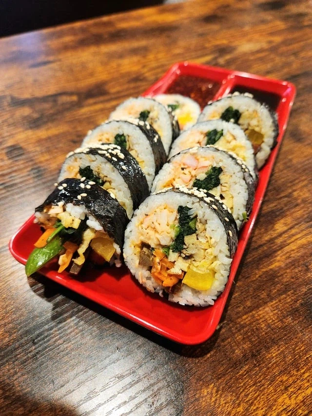 김밥을 처음 만들어본 외국인