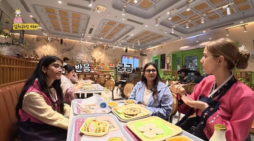 미스 춘향 한복 입고 인도여행