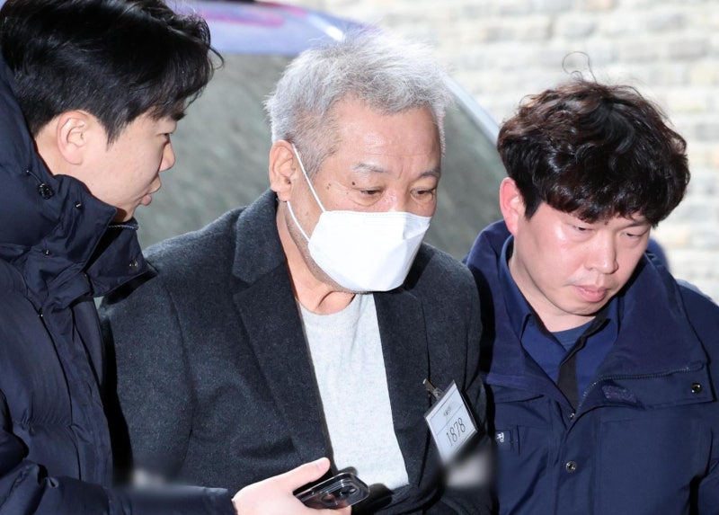 대법원, '통일교 청탁' 건진법사 징역 5년 확정