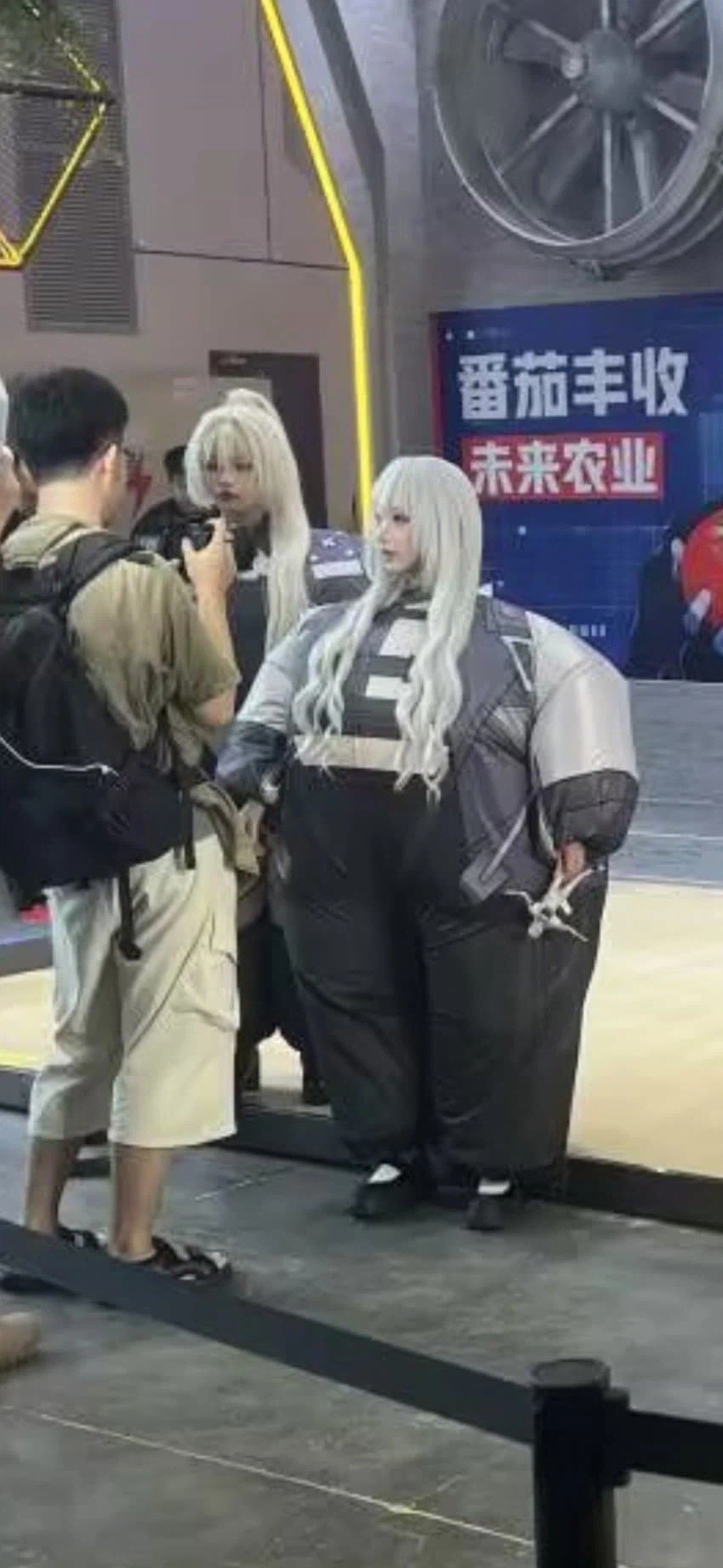 소전2)중섭 공식 오프라인 행사 근황