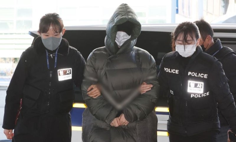 포승줄 묶였던 황하나, ‘벌금형’ 석방 결정…결국 ‘얼굴 감싼 채 눈물’