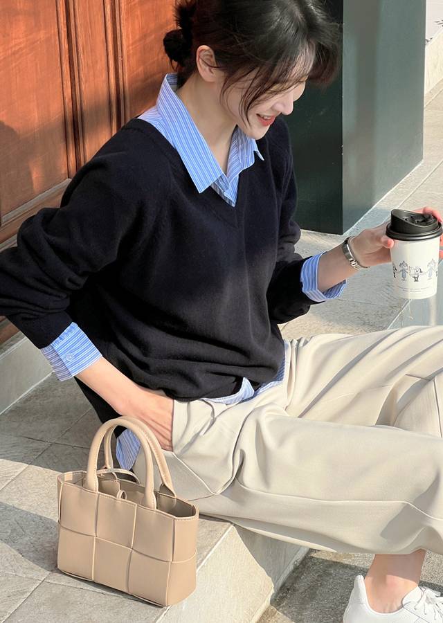 이런 코디 너네 기준 꾸안꾸임???