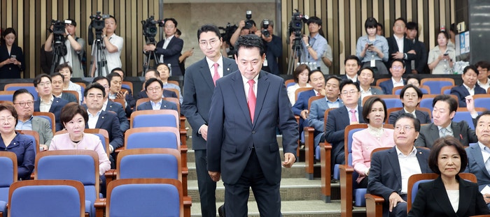 “배현진·김종혁 때와는 다르다”…국민의힘 내부는 ‘폭풍전야’