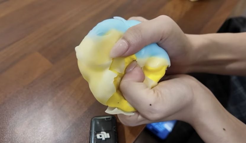 환연 민경이 유튜브 보는데 왁뿌?보여주는데 승용 리액션 너무너무 30대중반 그 자체다