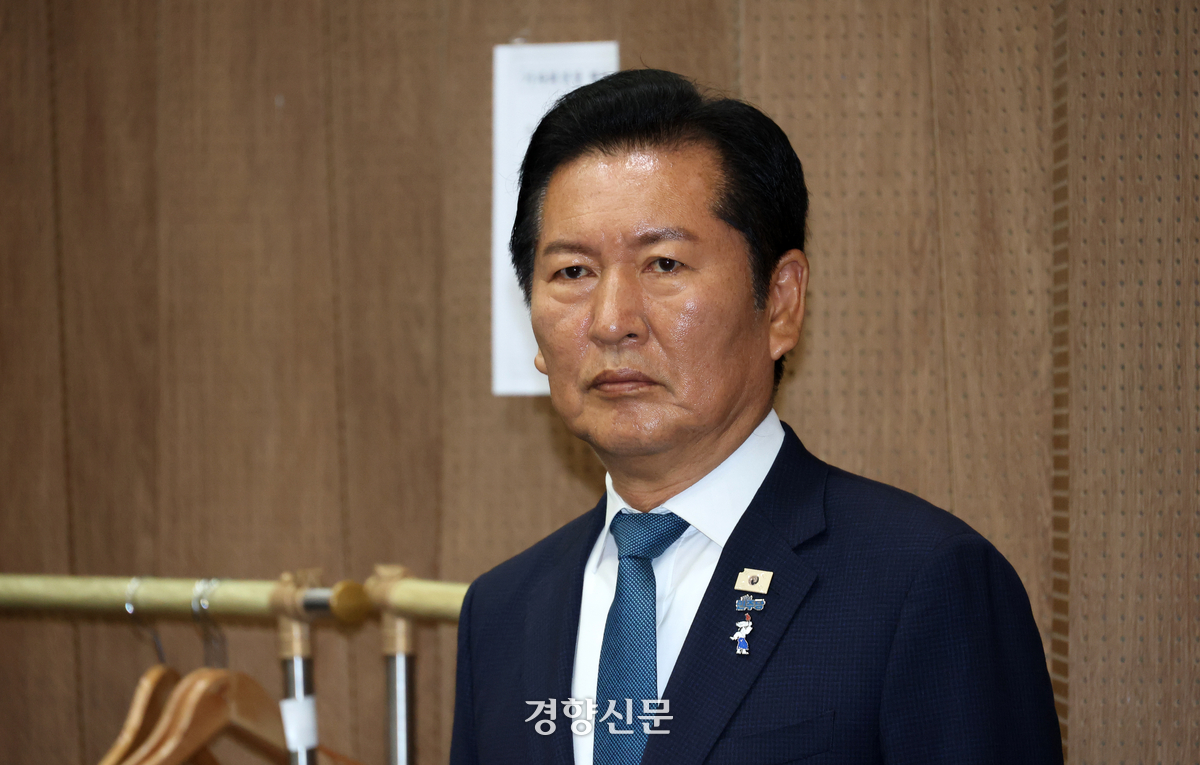 송영길 “정청래는 이재명 스토커 수준…무슨 이런 여당 대표가 있나 분노”