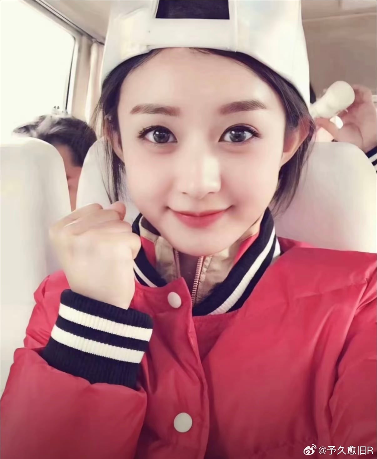 중국 연예계에서 별명이 '자신의 직업에 목숨 걸 여자' 라는 연예인