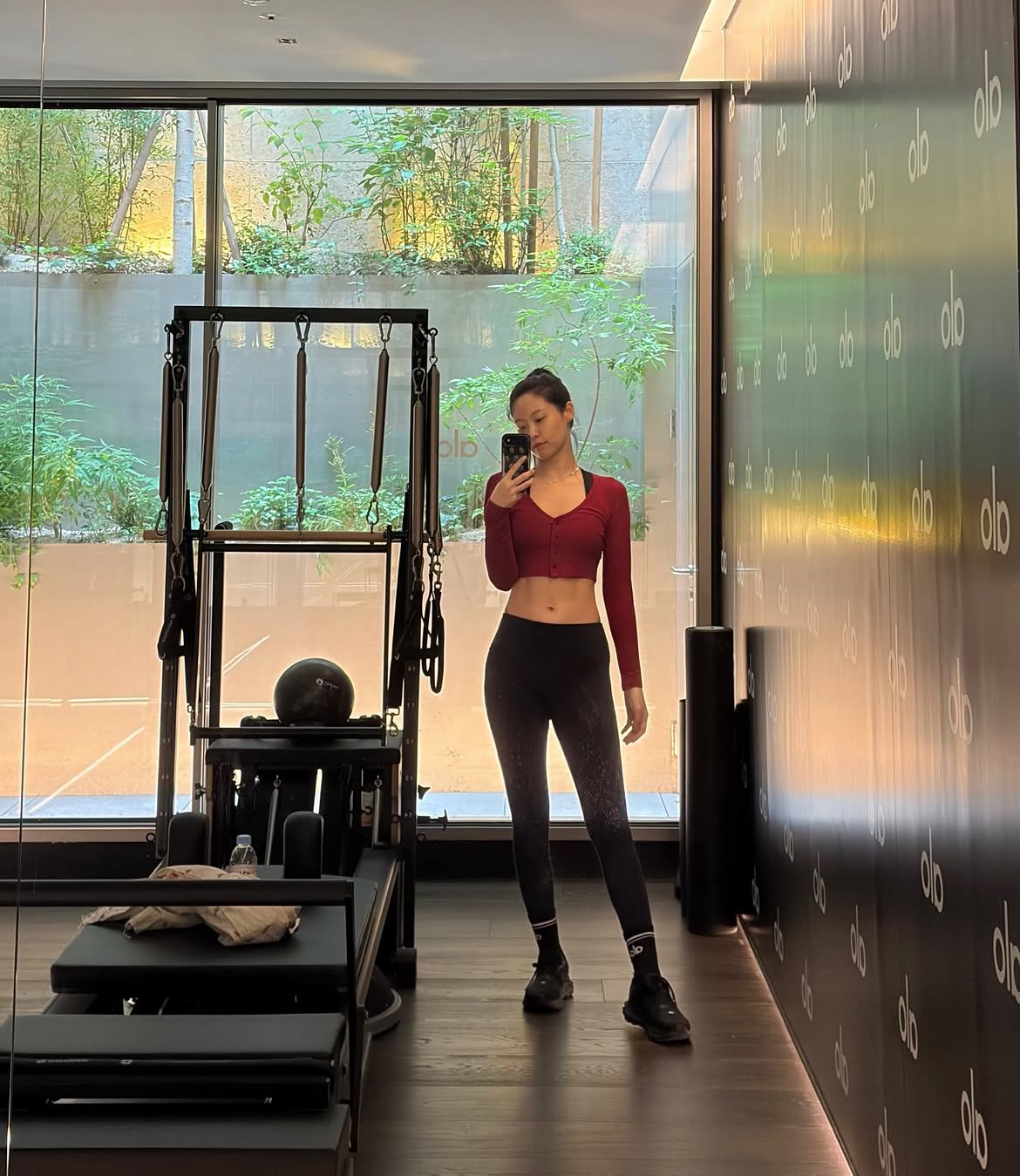 설현 근황.jpg