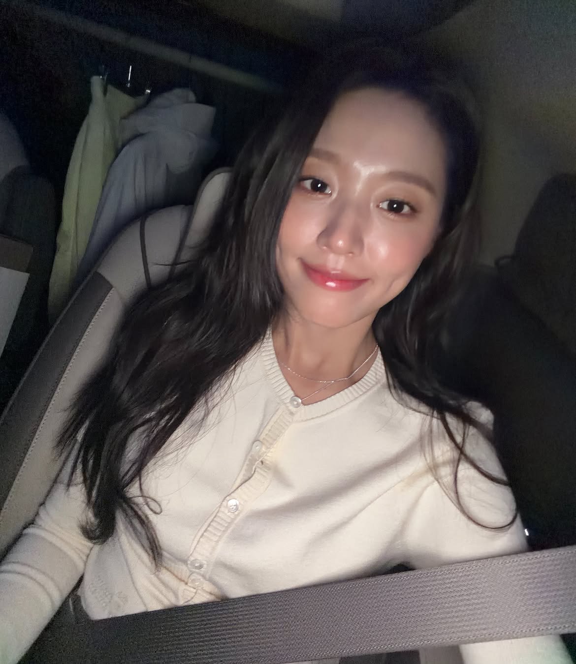 설현 근황.jpg