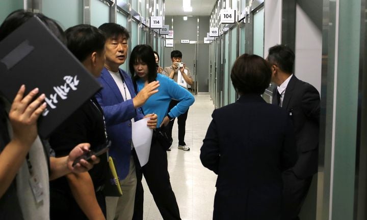 '아동 성매매 혐의' 청주시의원, 수사 받으며 지선 출마 강행