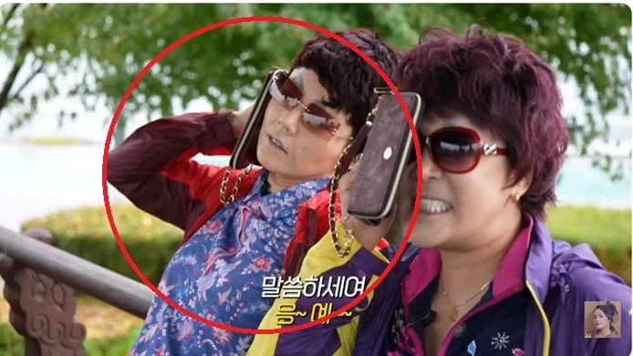 " 아 할것도 없고 일하기 귀찮은데 유투버나 할까? "