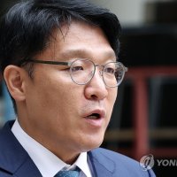 '李 가덕도 피습'.''18㎝ 흉기'→'커터칼' 축소 보고'