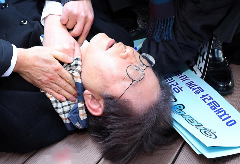 경찰 "'李 가덕도 피습' 배후 없어…