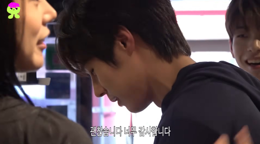 27분동안 내향인 학대하는 아이돌 자컨...jpg