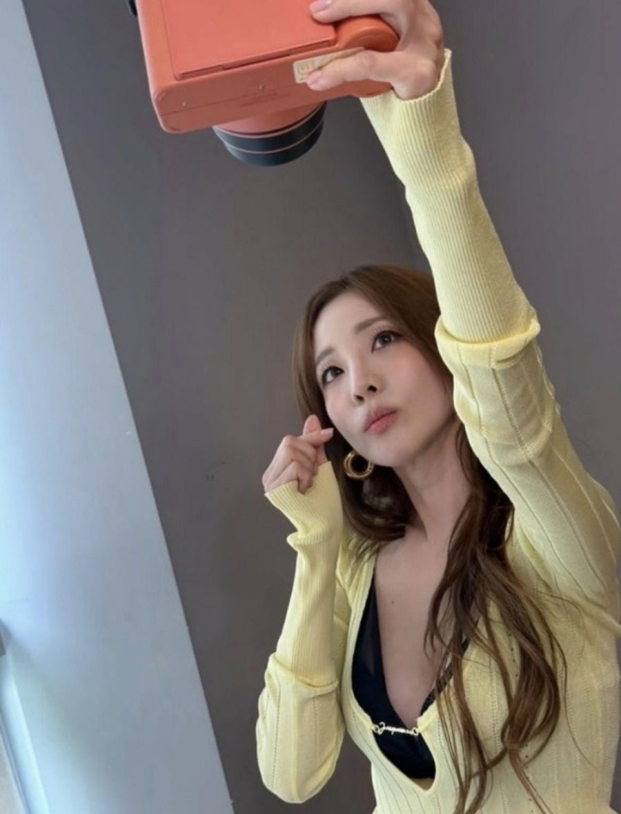 산다라 박 근황 jpg