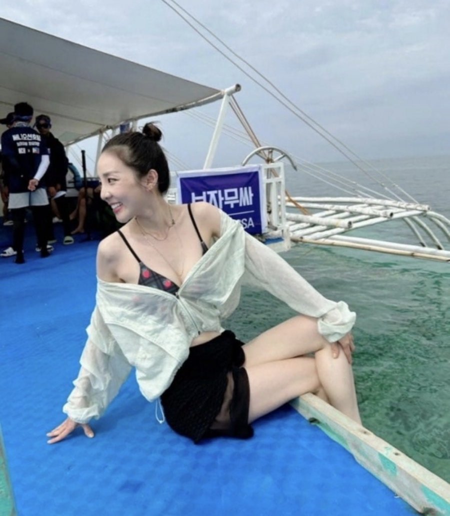 산다라 박 근황 jpg
