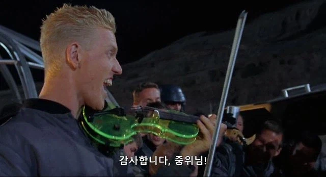 베스트 보고 쓰는, 끝까지 살아남은 생존왕.jpg