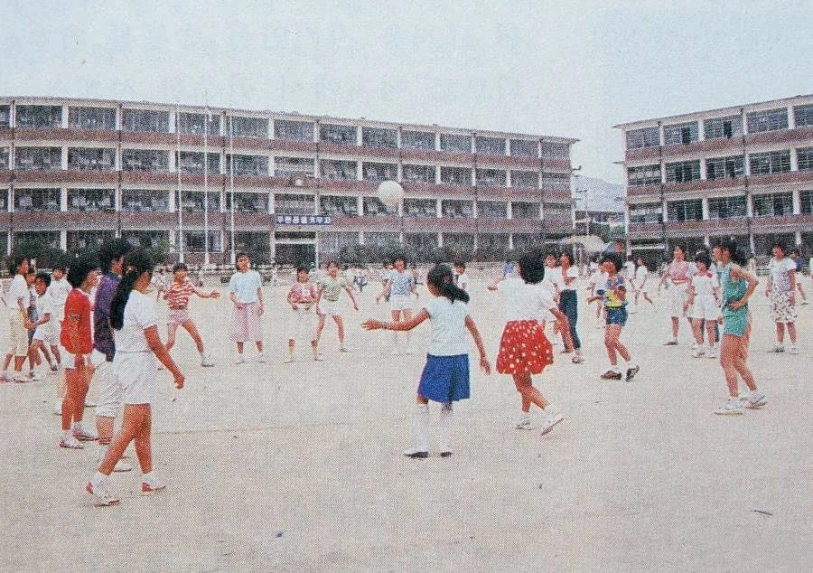 출산율 2~3 찍던 시절 초등학교