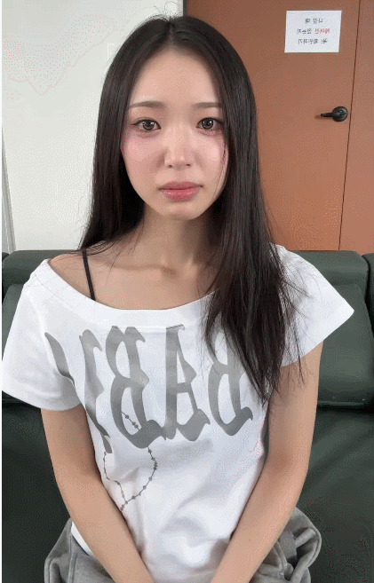 유튜브 라방 70명 보다가 300명 봐서 눈물 흘린 걸그룹 멤버