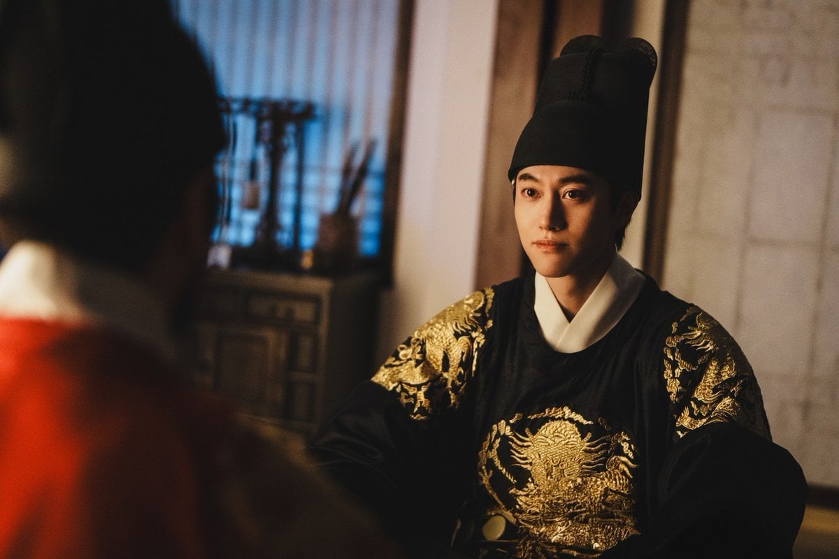 연기 개쩐다는 반응 많은 넷플릭스 동궁 배우 3명.twt