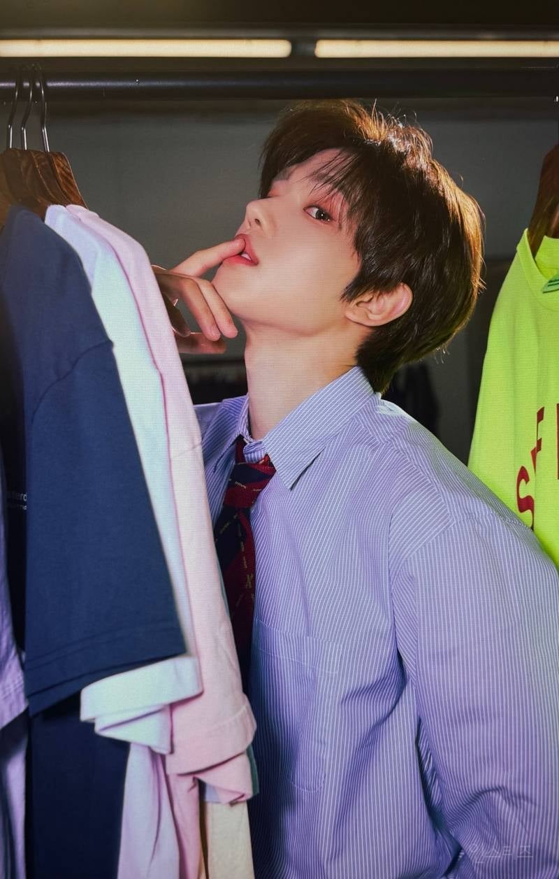 오랜만에 본업 청량돌로 돌아온 아이돌 .jpgif