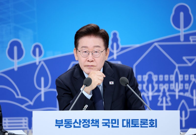 대통령에 호소하자 대출 길 열렸다?…“팰다르크 입주청소 파티원 구합니다”