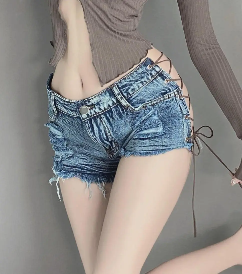 현재 일본에서 유행중인 핫팬츠