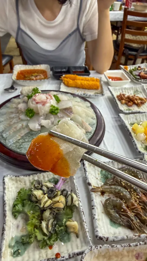 충청남도 태안군 만대회식당.