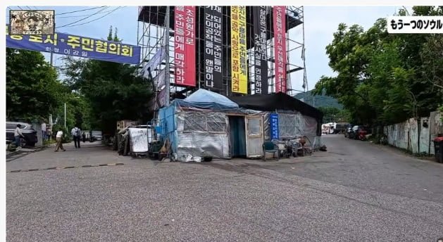일본 유튜버가 이게 한국경제의 현실이라고 올린 모습