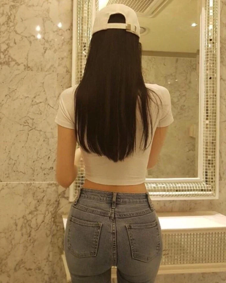 호불호 갈리는 여성 복장