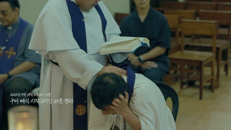 샤먼 제작진이 구마 예식 촬영 중 망했다고 생각했던 순간