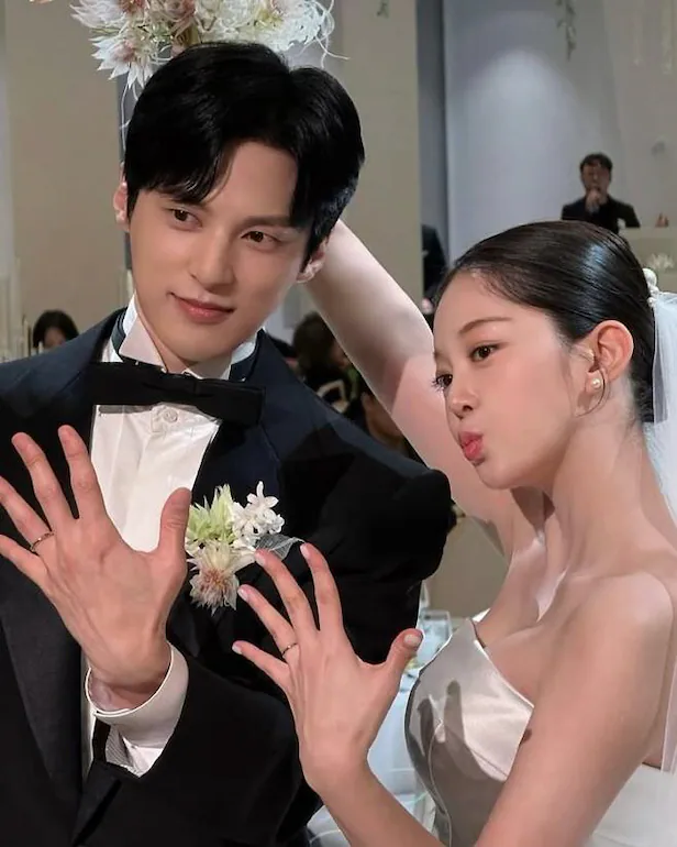 같은 작품에서 만나 결혼한 부부