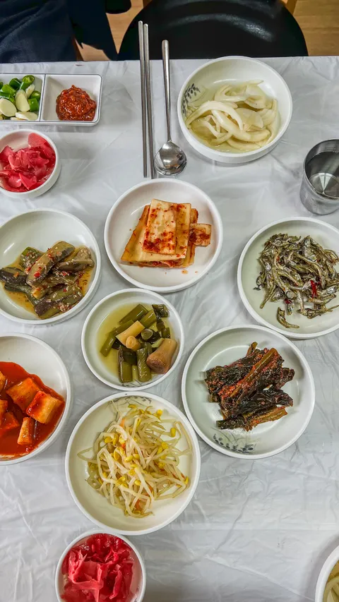 전라남도 고흥군 사계절산장어숯불구이.