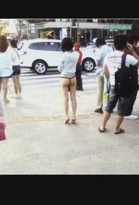 해운대 비키니 논란