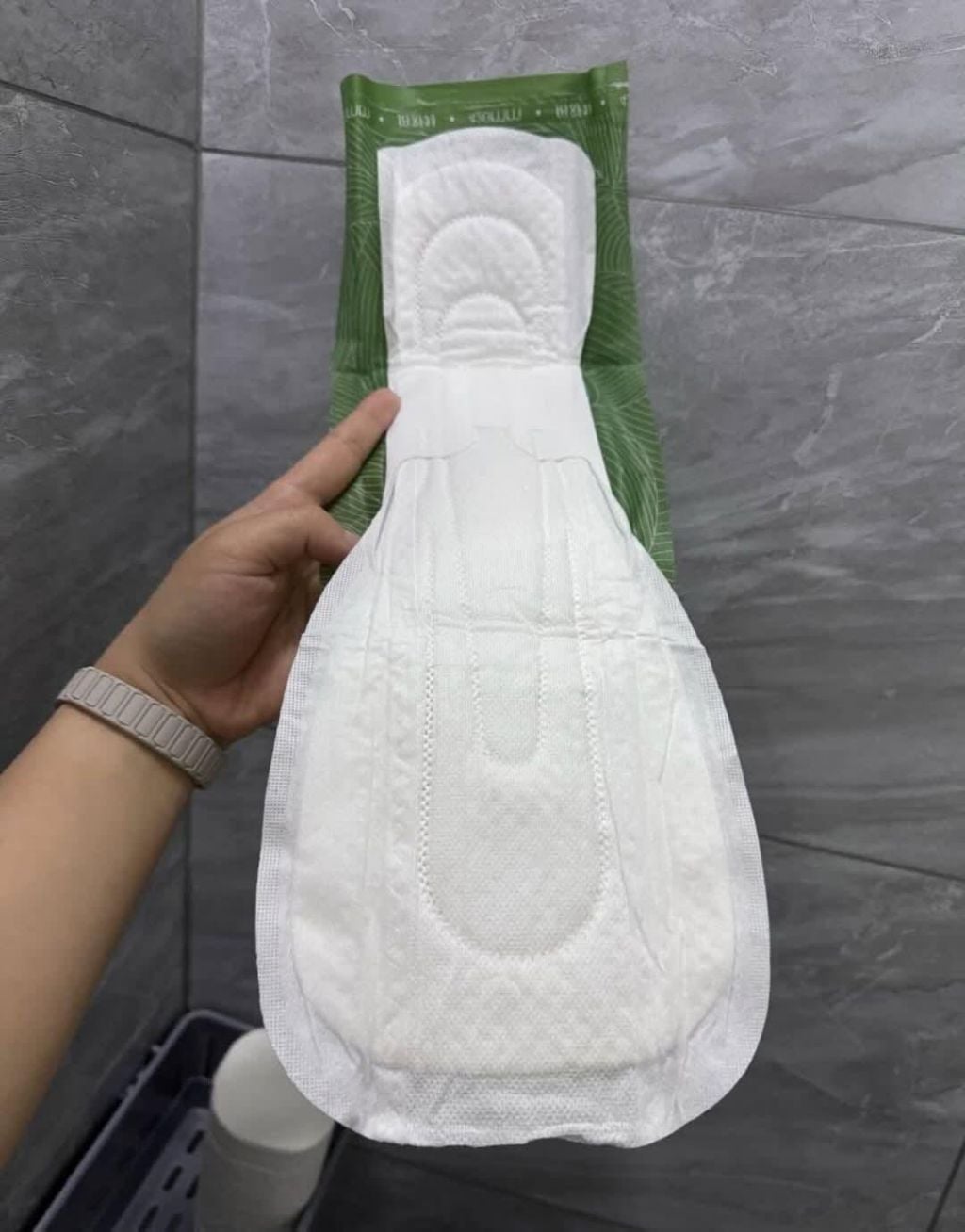 생리대 이렇게 넓게 만들 수 있었구나