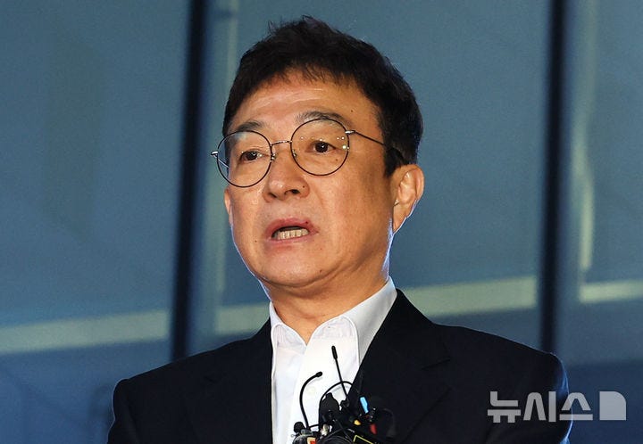 검찰, '술타기 의혹' 배우 이재룡 재판행…'음주운전' 혐의는 제외