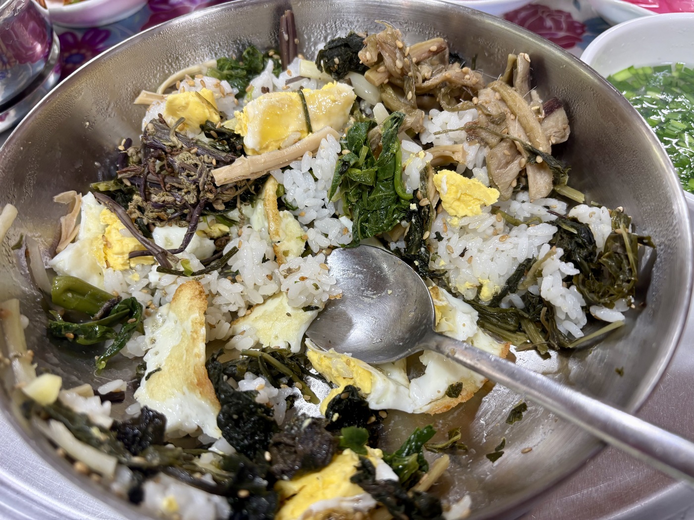 섬진강에서 산채로……